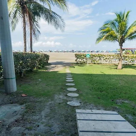 Spacious 2 Bedroom Beachfront Morros Vitri With Balcony * Cartagena
