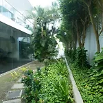 Spacious 2 Bedroom Beachfront Apt Morros Vitri With Balcony