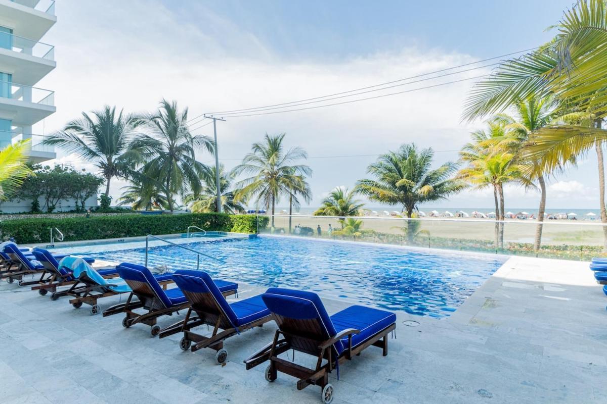 Spacious 2 Bedroom Beachfront Morros Vitri With Balcony Apartamento Cartagena